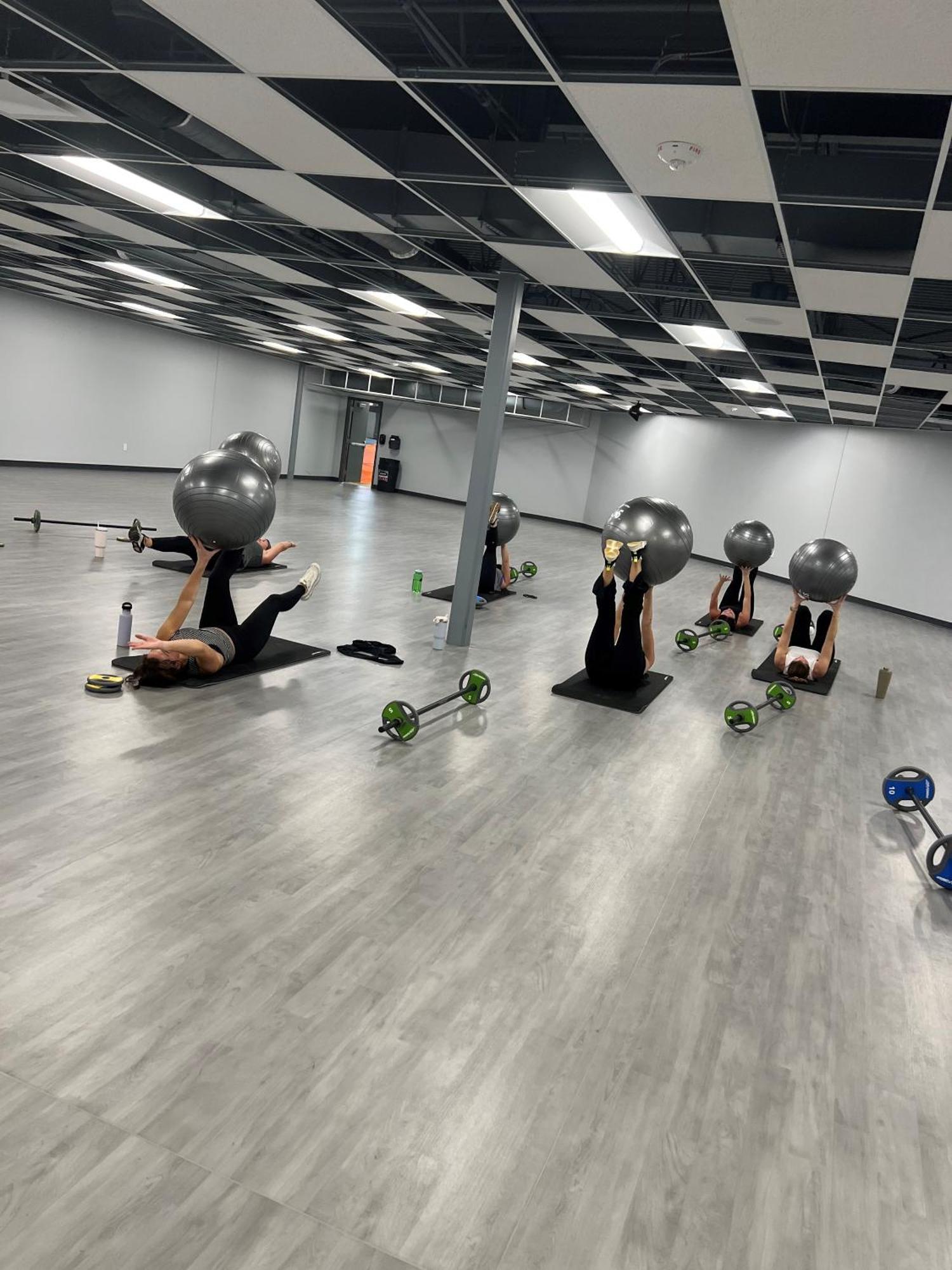 The Warehouse Hotel At Champion Mill ハミルトン エクステリア 写真