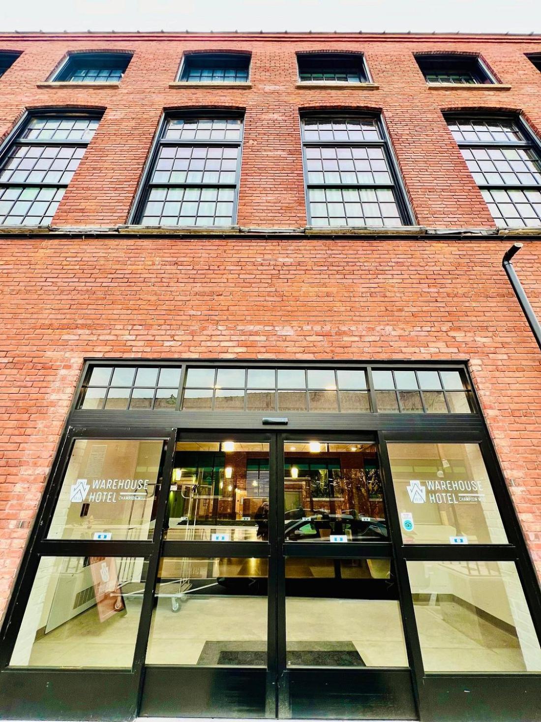 The Warehouse Hotel At Champion Mill ハミルトン エクステリア 写真